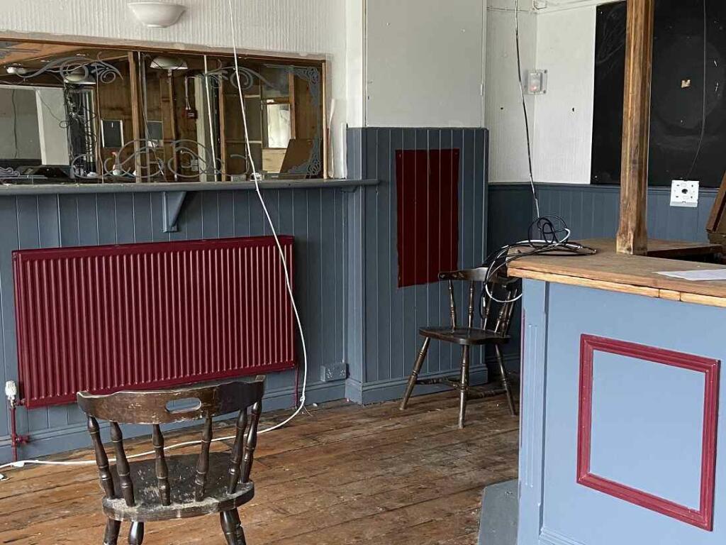 Additional image 7 of W-421104 - White Swan, 70 North Street, Downend BS16 5SG