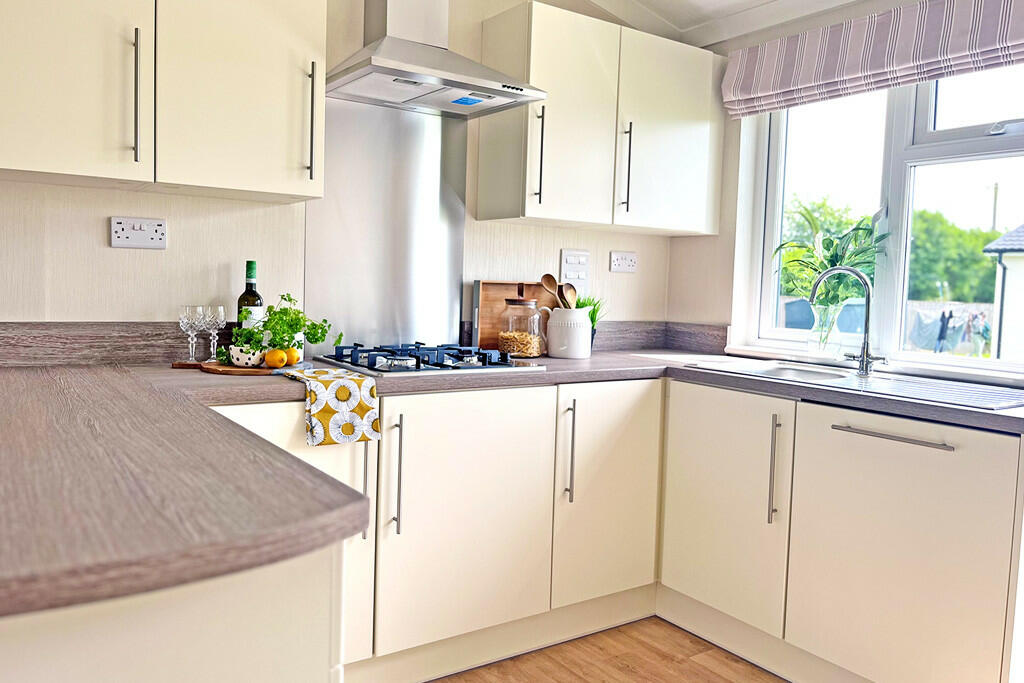 Additional image 8 of Weston-super-Mare, Somerset, BS22