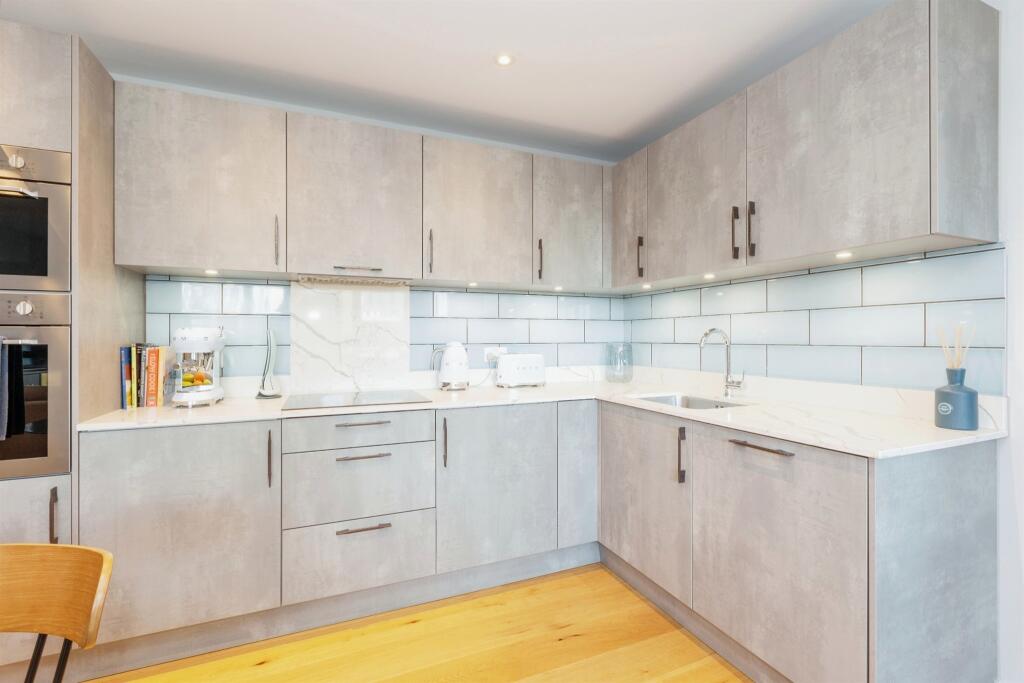 Additional image 14 of St. Johns Road, Southville, Bristol