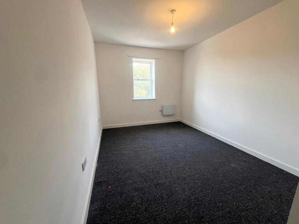 Additional image 4 of Flat 13, Lynton House, Madeira Road, Weston Super Mare