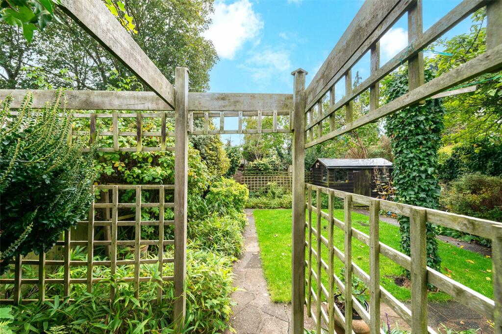 Additional image 9 of Victoria Road, Bromley, Kent, BR2