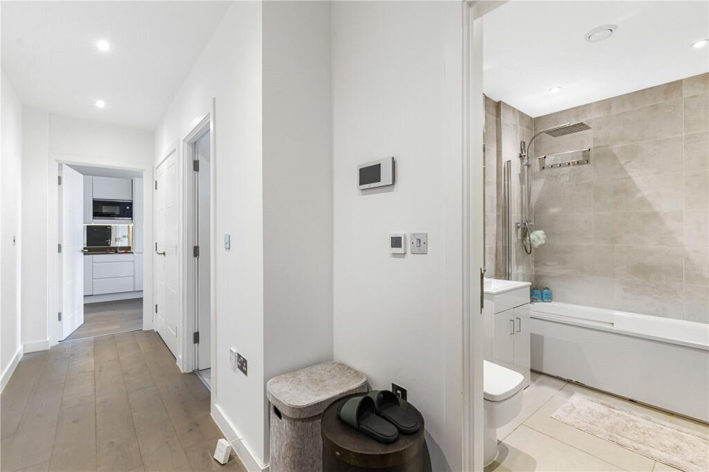 Additional image 6 of High Street, Bromley, BR1