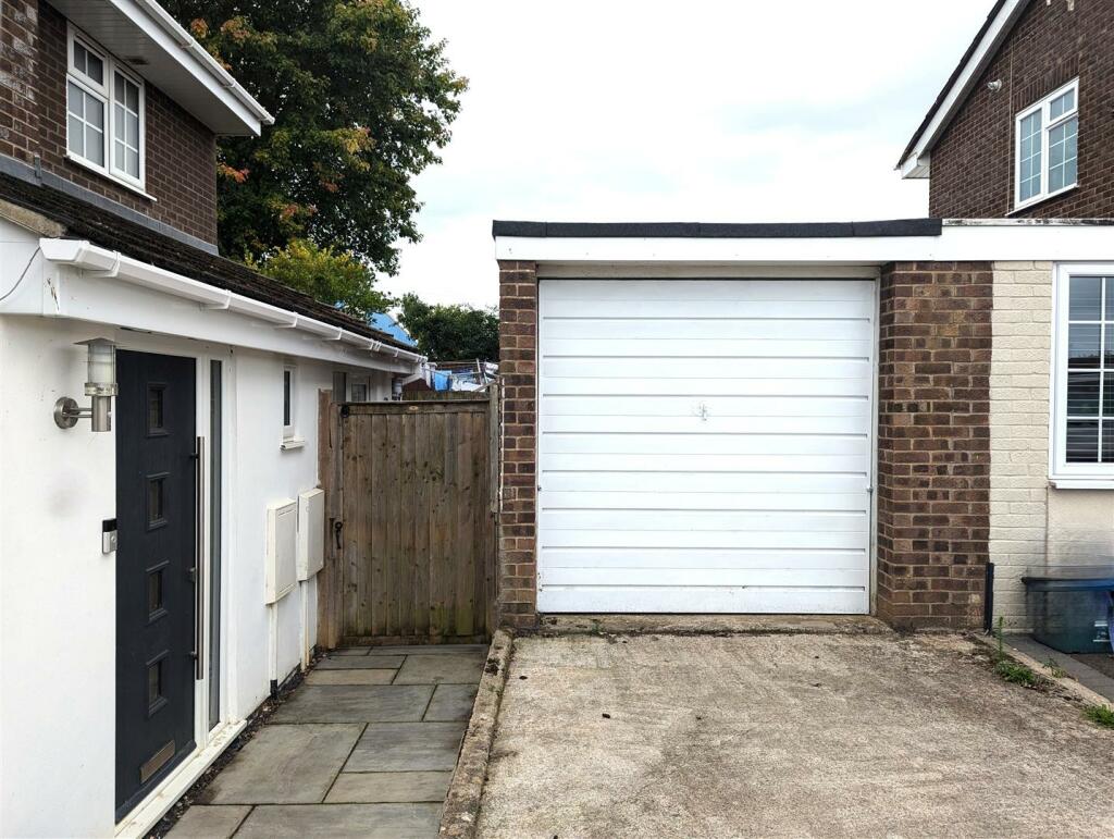 Additional image 25 of Regency Drive, Bristol