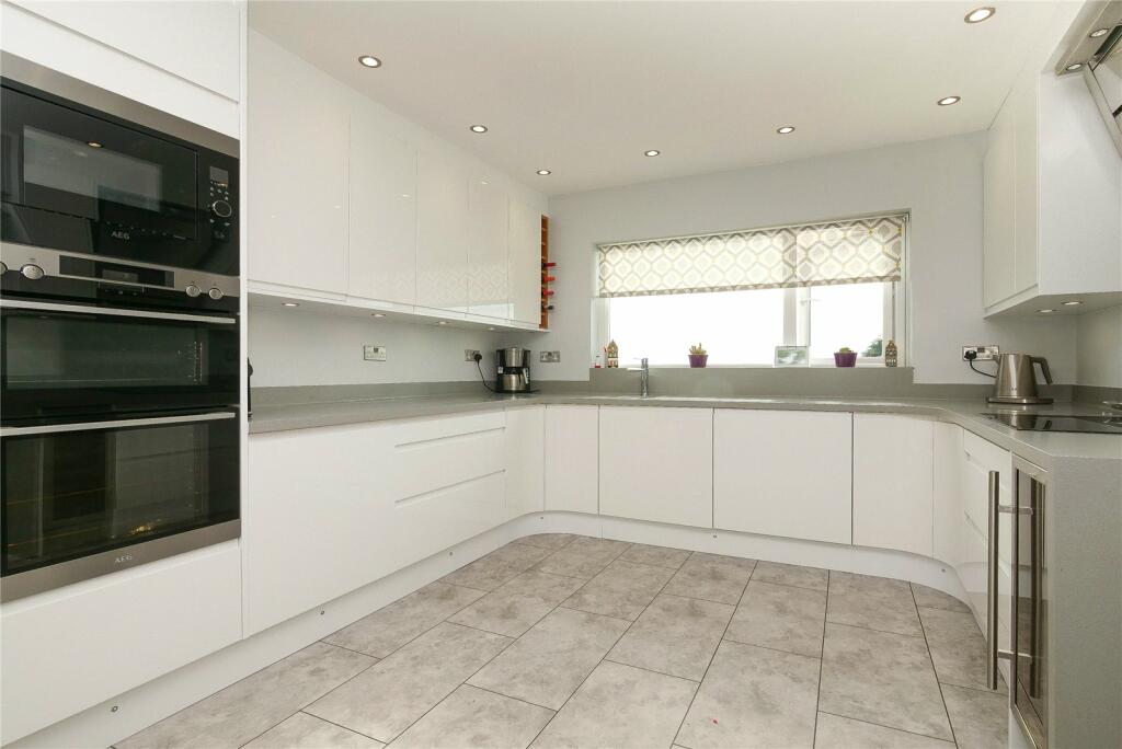 Additional image 4 of Dale Garth, Baildon, Shipley, West Yorkshire, BD17