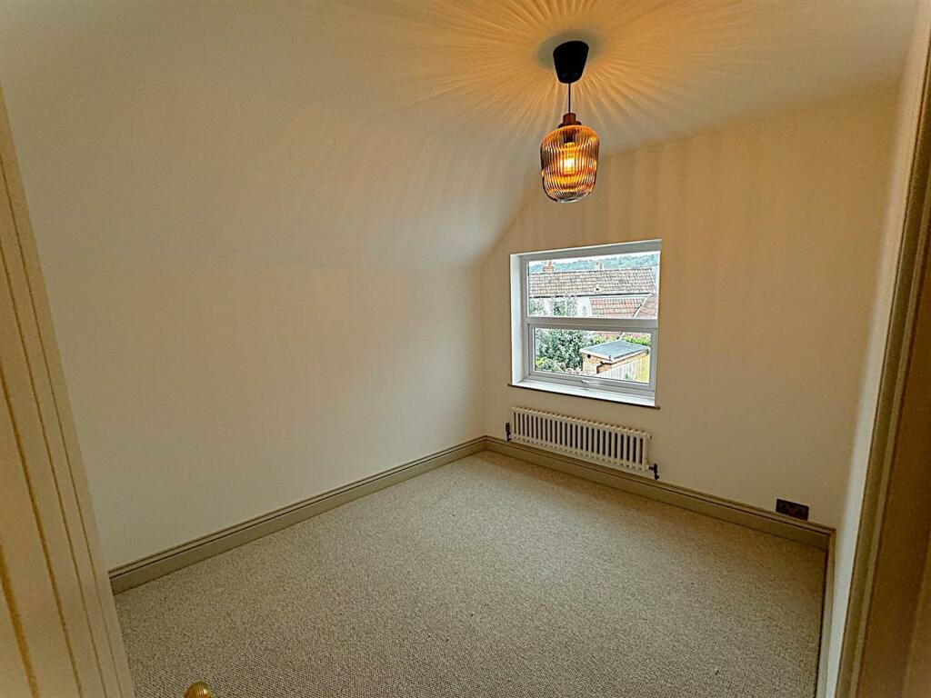 Additional image 15 of Beautiful Refurbished Cottage Set In The Heart Of Westbury Village