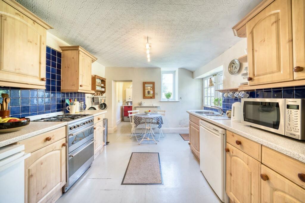 Additional image 11 of Charismatic period home in the village of Yatton