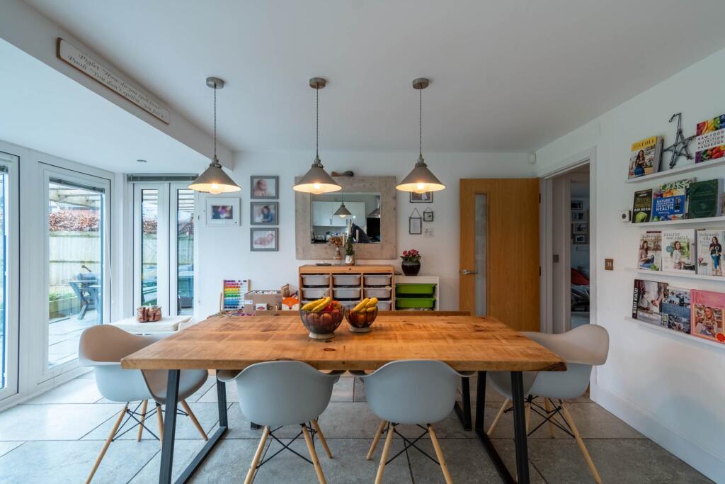 Additional image 9 of 32 Winstones Road