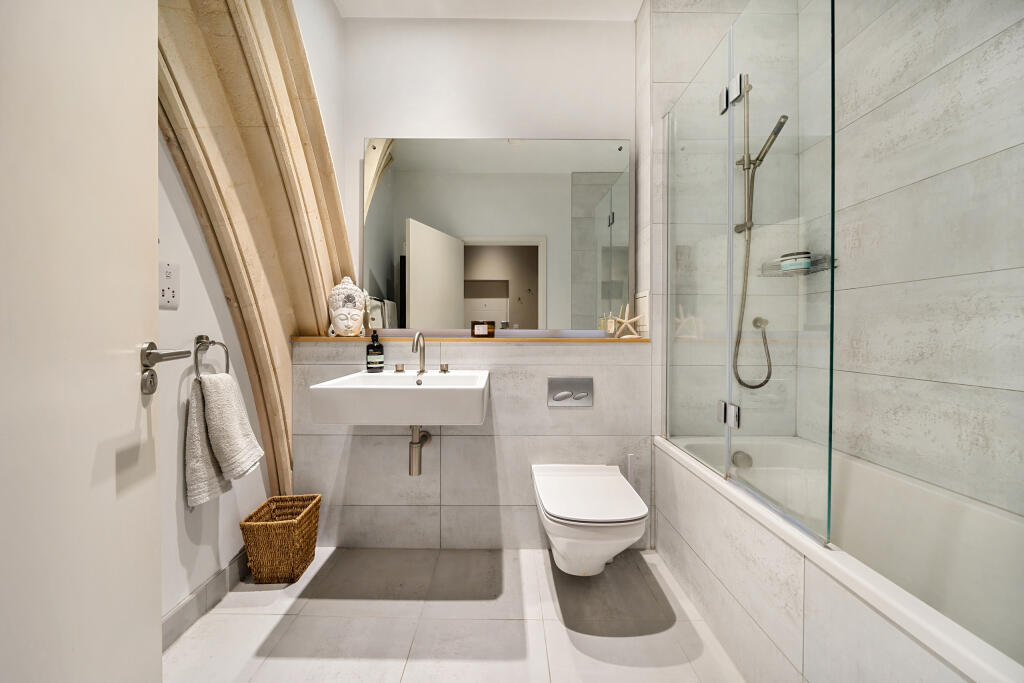 Additional image 15 of Oakfield Court, Oakfield Road, Clifton, Bristol, BS8