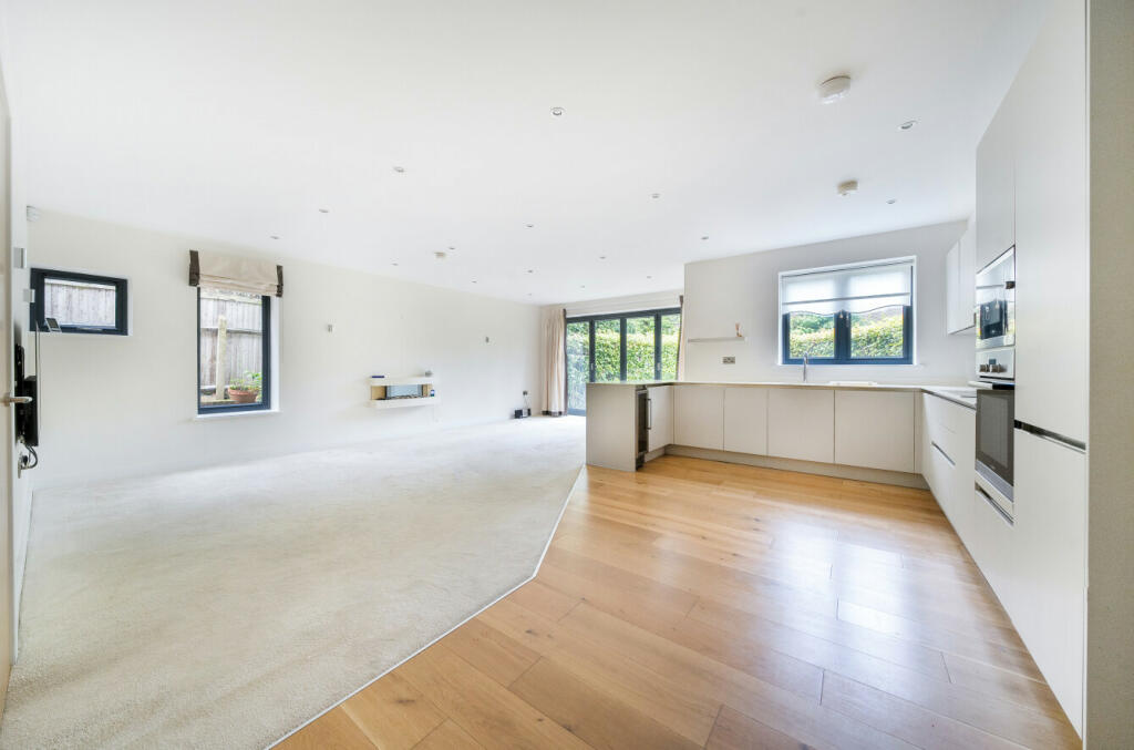 Additional image 5 of Bickley Park Road, Bromley, Kent, BR1