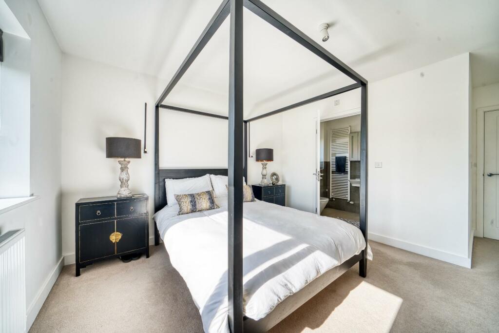 Additional image 12 of Beautifully presented family home in the popular Eaton Park development