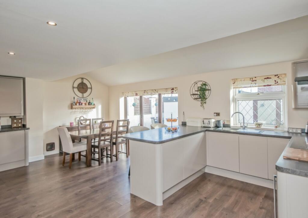 Additional image 4 of Ghyllroyd Drive, Birkenshaw, Bradford, West Yorkshire, BD11