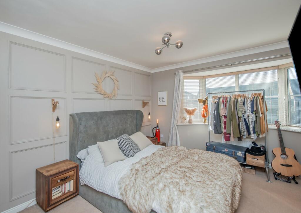 Additional image 9 of Bank View, Birkenshaw, Bradford, West Yorkshire, BD11