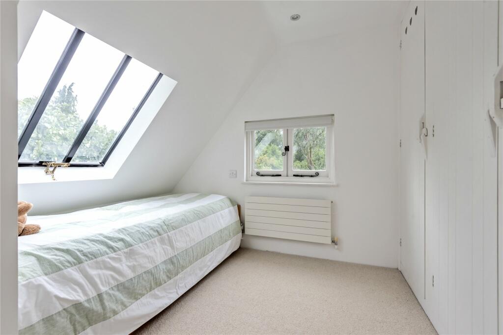 Additional image 17 of Leaves Green, Keston