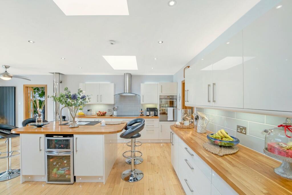 Additional image 27 of Puxton Road, Hewish, Weston-Super-Mare, BS24