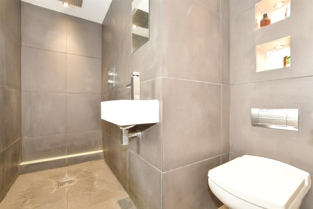 Additional image 10 of Willow Walk, Newhaven, East Sussex