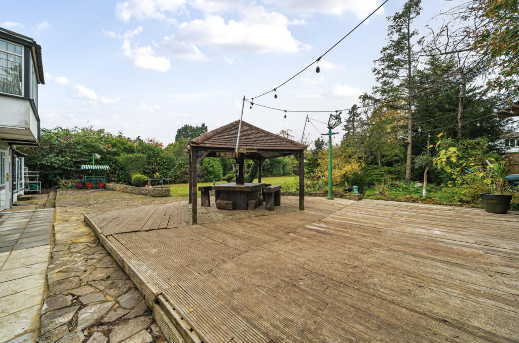 Additional image 35 of Marlings Park Avenue, Chislehurst, BR7