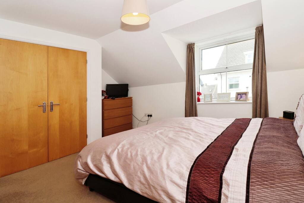 Additional image 10 of Dragonfly Close, Kingswood, Bristol, Gloucestershire, BS15