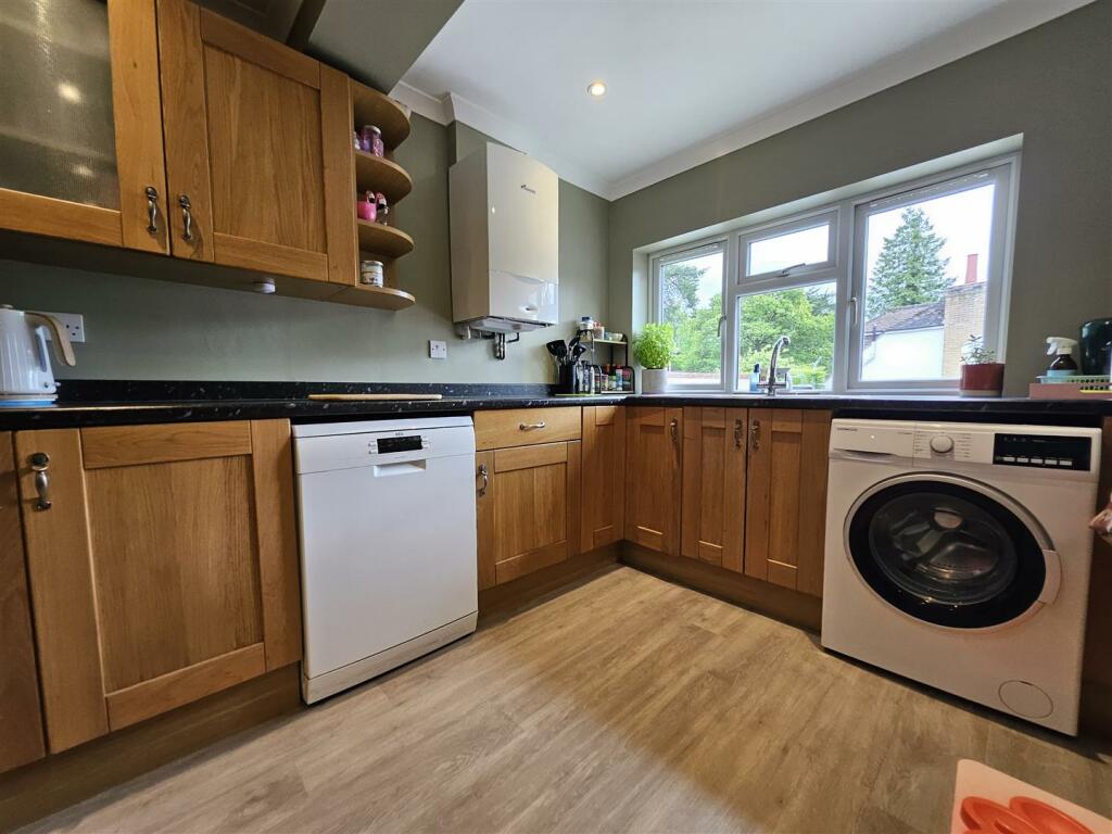 Additional image 12 of Eastbourne Road, Halland, BN8 6PS