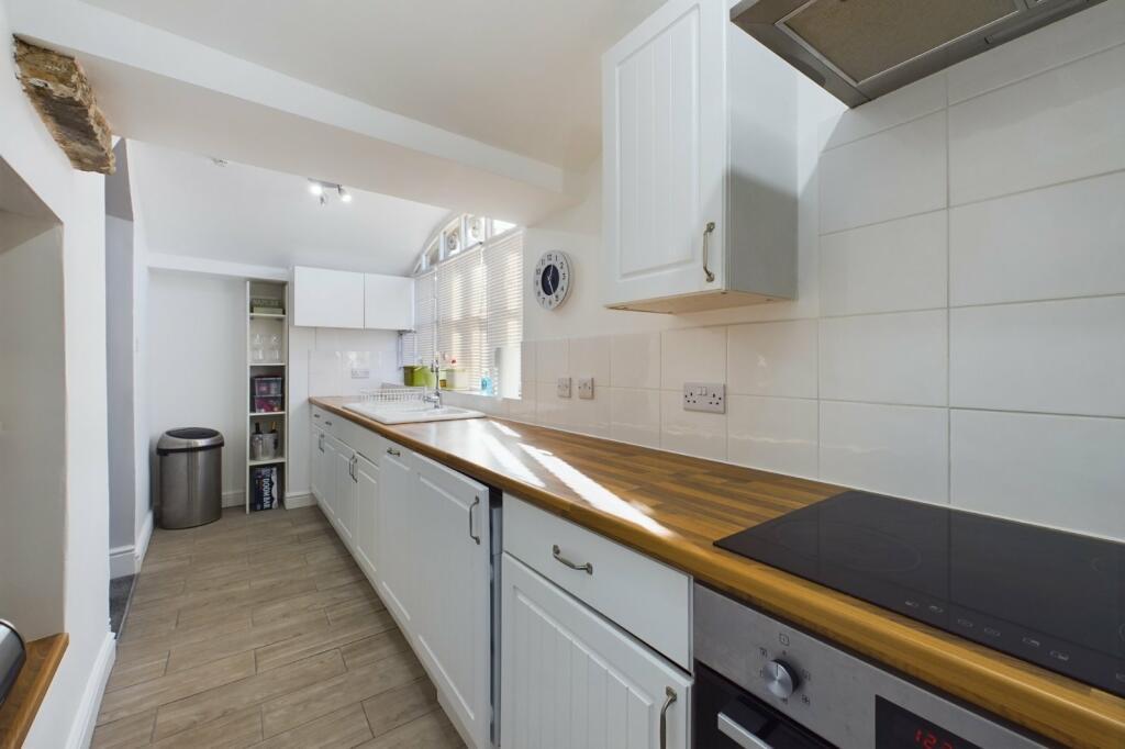 Additional image 19 of Victoria Road, Clevedon, North Somerset, BS21