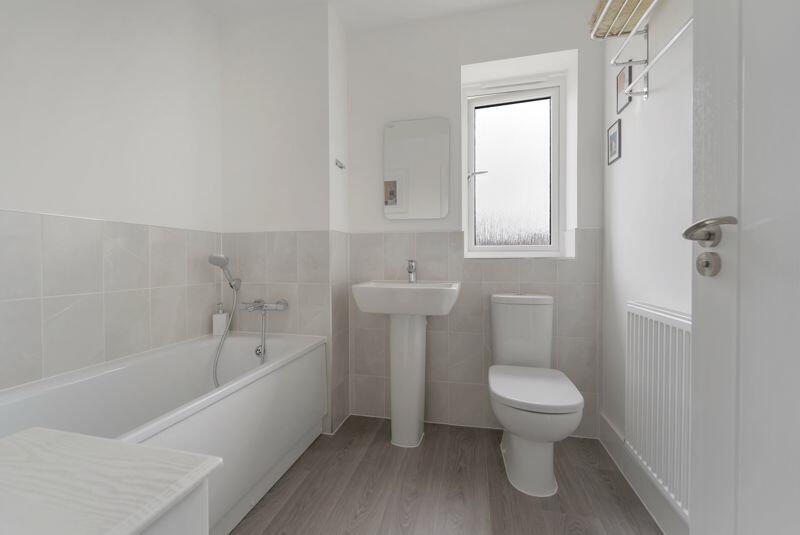 Additional image 16 of Bowen Road, Locking Parklands - FAB TOWN HOUSE