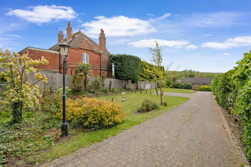 Additional image 36 of South Bank, Hassocks, West Sussex, BN6 8JP