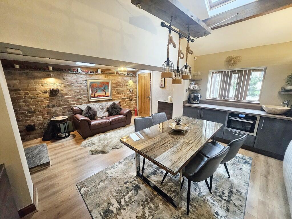 Additional image 8 of Littlecroft Cottage, Oxford Road, Gomersal