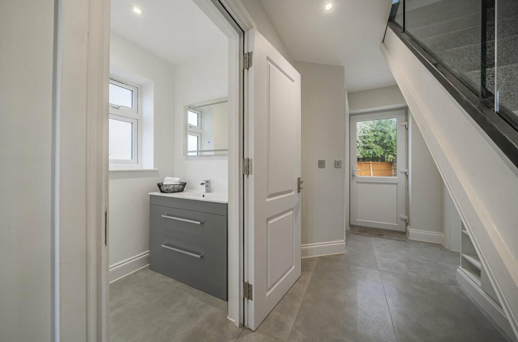 Additional image 13 of Woodland Way, Petts Wood, BR5