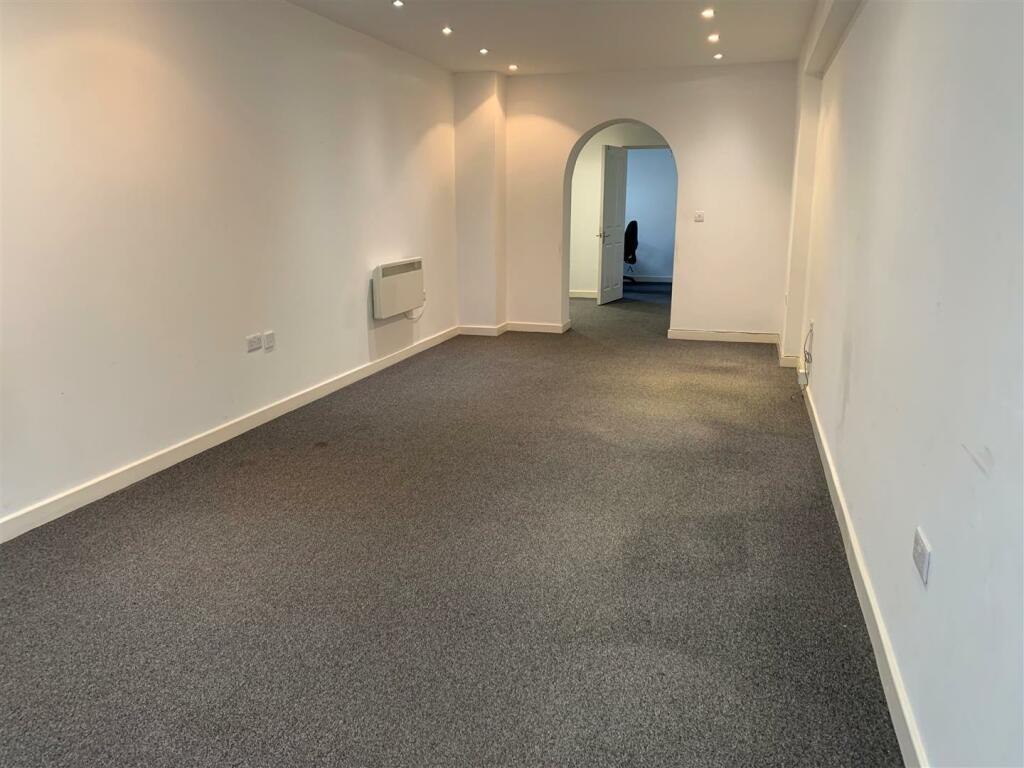 Additional image 9 of High Street, Staple Hill, Bristol