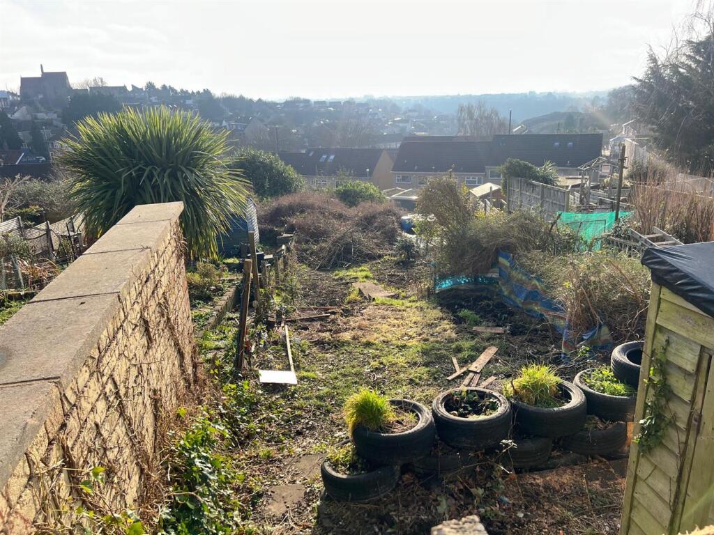 Additional image 6 of Hillside Road, Bristol