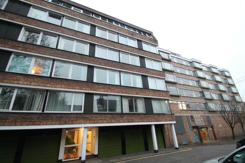 BPC00485, High Kingsdown, Kingsdown, BS2