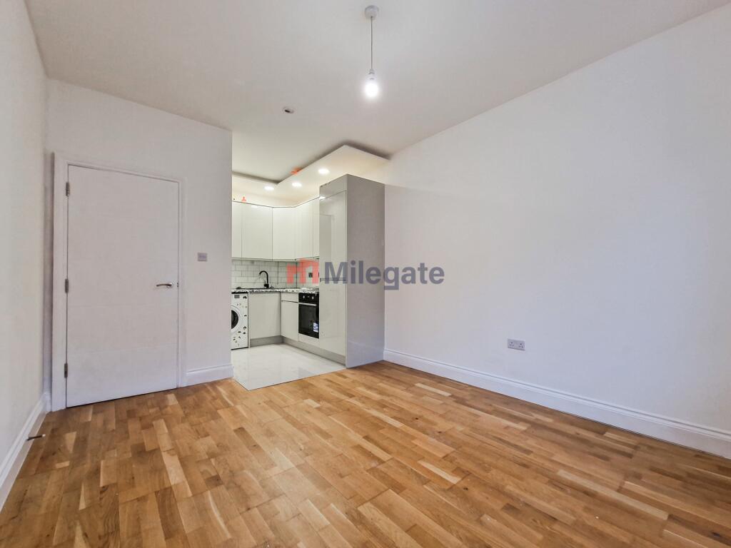 Additional image 7 of Elmfield Road, Bromley, BR1