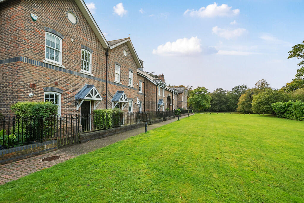 Additional image 12 of Westerham Road, Holwood Estate, Keston