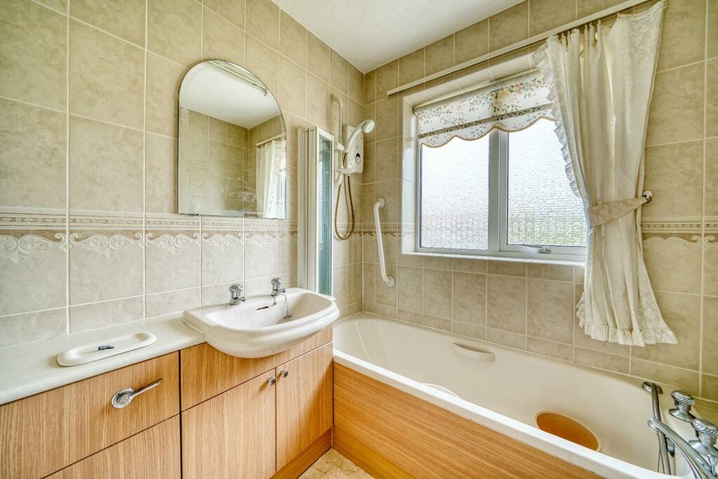 Additional image 13 of 1930's family home in the heart of Yatton