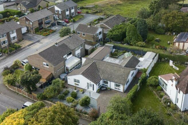 Additional image 4 of Latham Lane, Gomersal, Cleckheaton, West Yorkshire, BD19