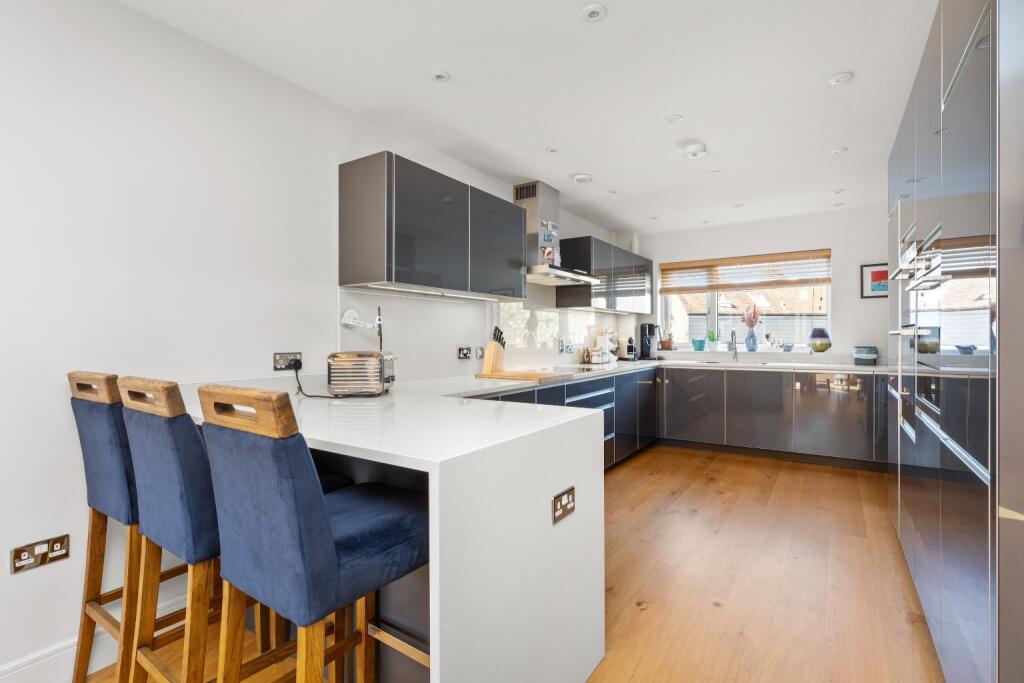 Additional image 17 of Chandlers Wharf, Lewes, East Sussex, BN7