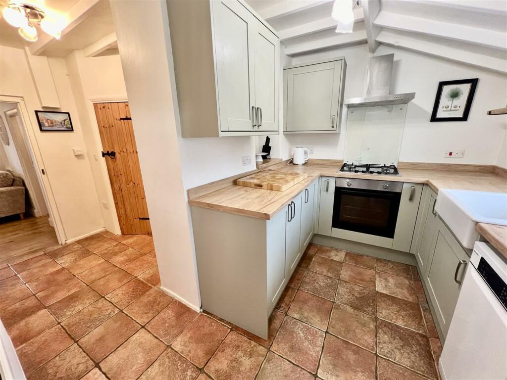 Additional image 17 of Charming Cottage close to amenities