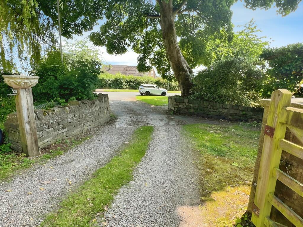 Additional image 4 of Sal Royd Road, Low Moor, Bradford, West Yorkshire, BD12