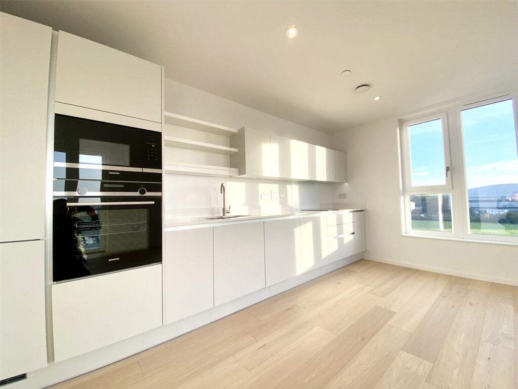 Additional image 2 of Brabazon, The Dials, BS34 4AJ