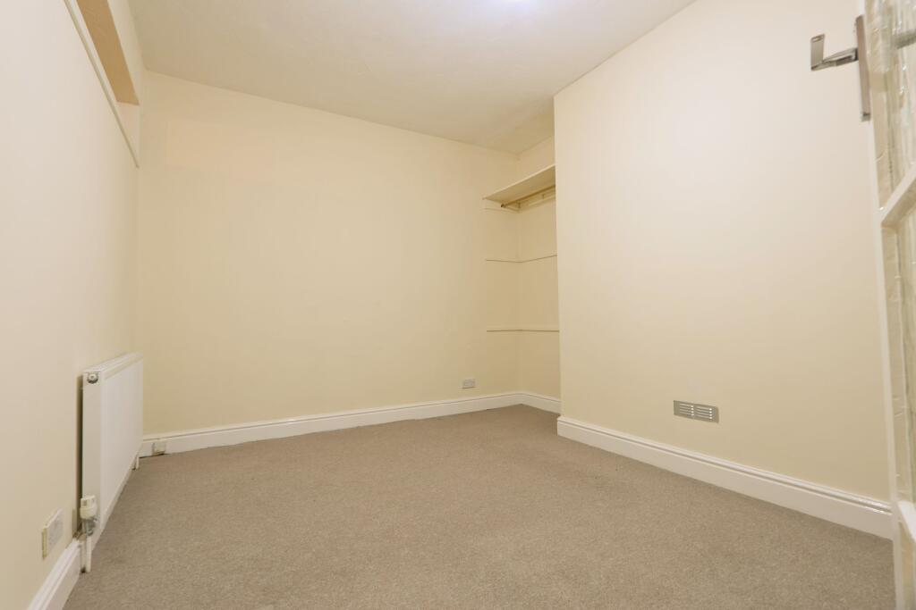 Additional image 5 of Basement Flat,  Sydenham Road, Cotham, Bristol