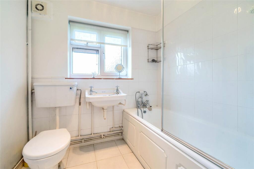 Additional image 9 of Woodland Way, West Wickham