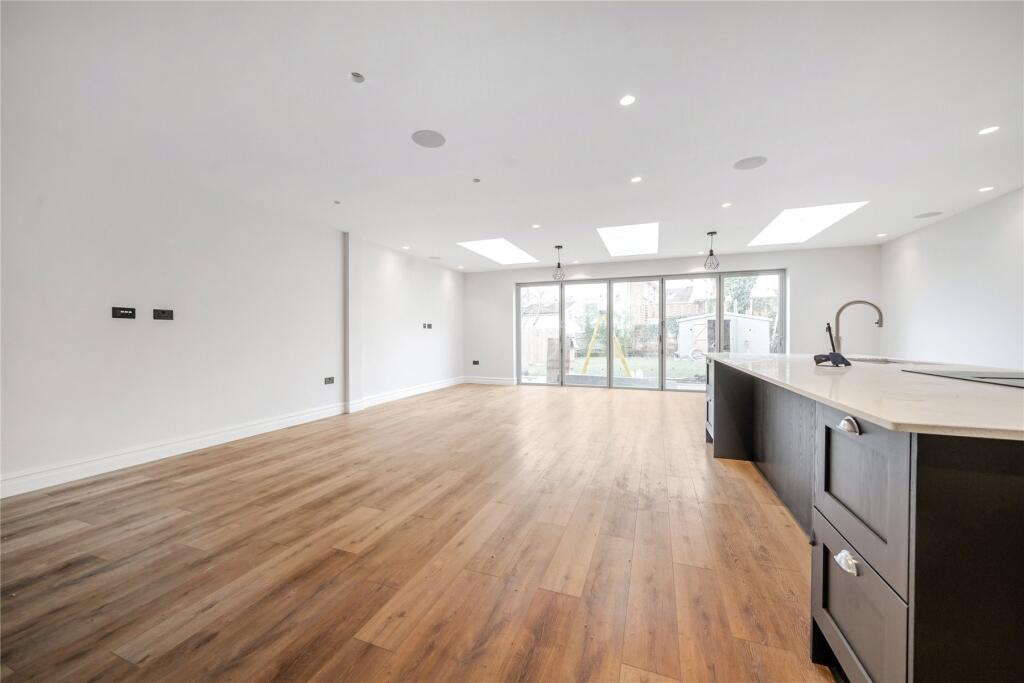 Additional image 11 of Hartfield Road, West Wickham