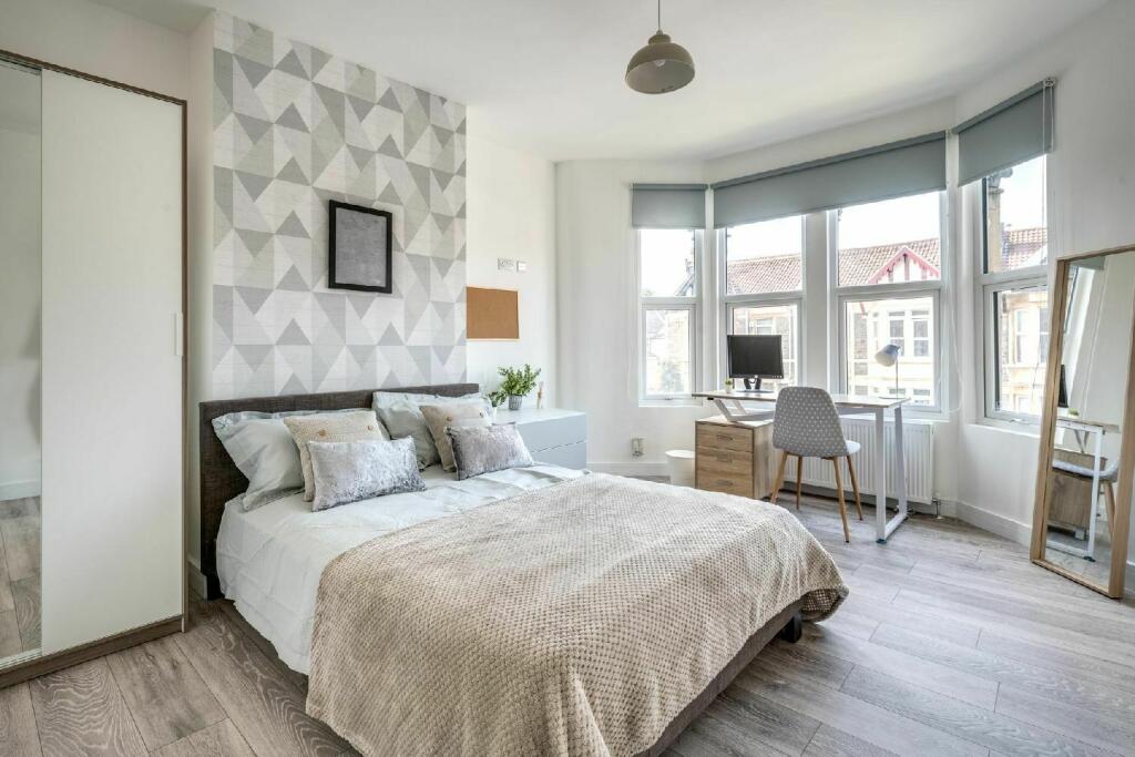 Additional image 5 of Elmgrove Road