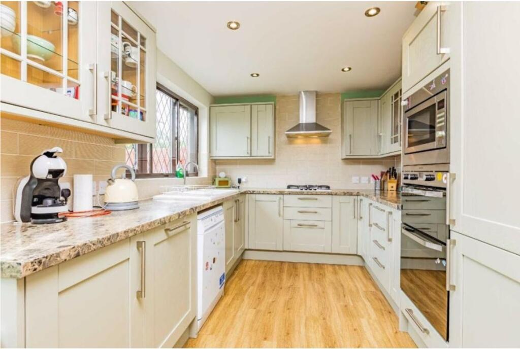 Additional image 9 of Highfields Close, Bristol