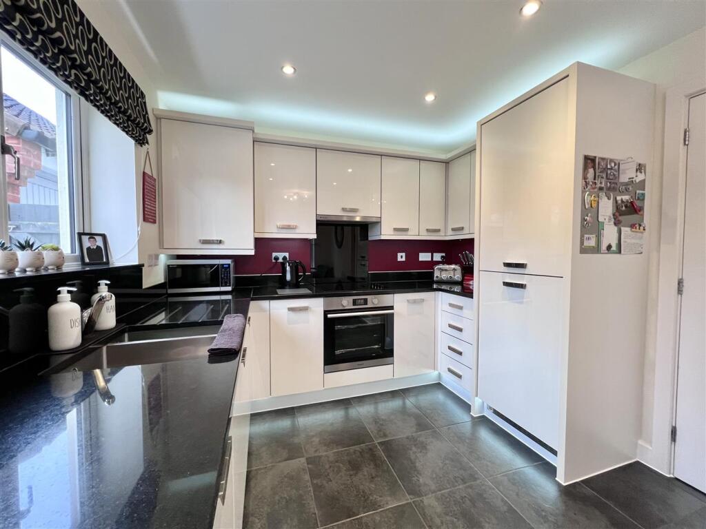 Additional image 4 of Wilson Gardens, West Wick - SOUTH/WEST GARDEN