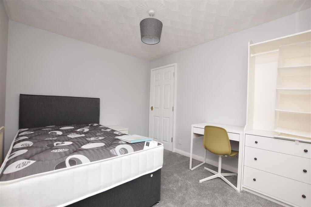 Additional image 6 of BPC02361, Trentham Close