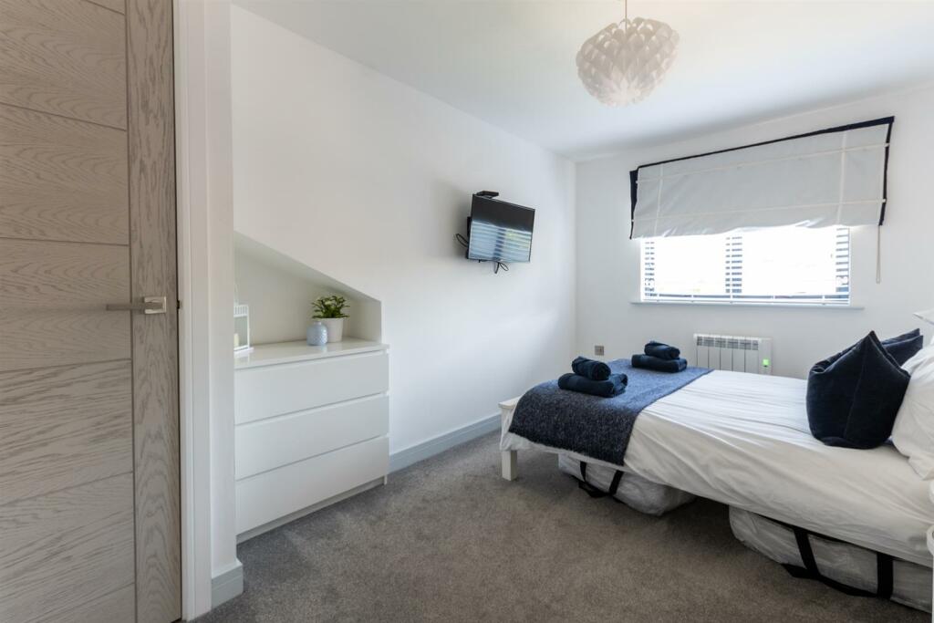 Additional image 13 of The Shallows Saltford