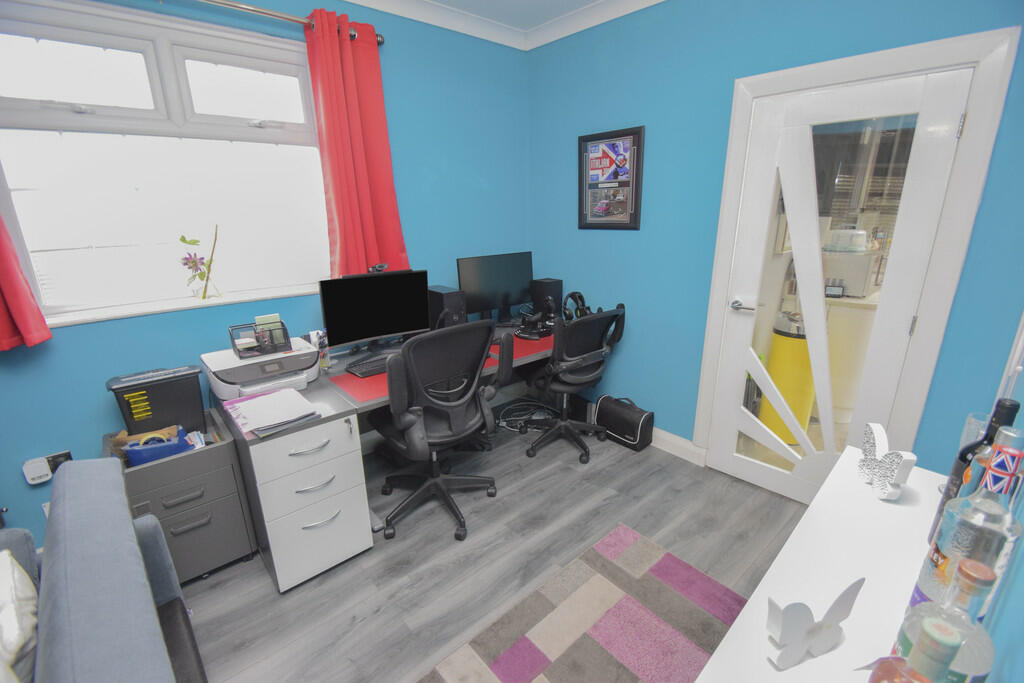 Additional image 6 of Branksome Drive, Shipley
