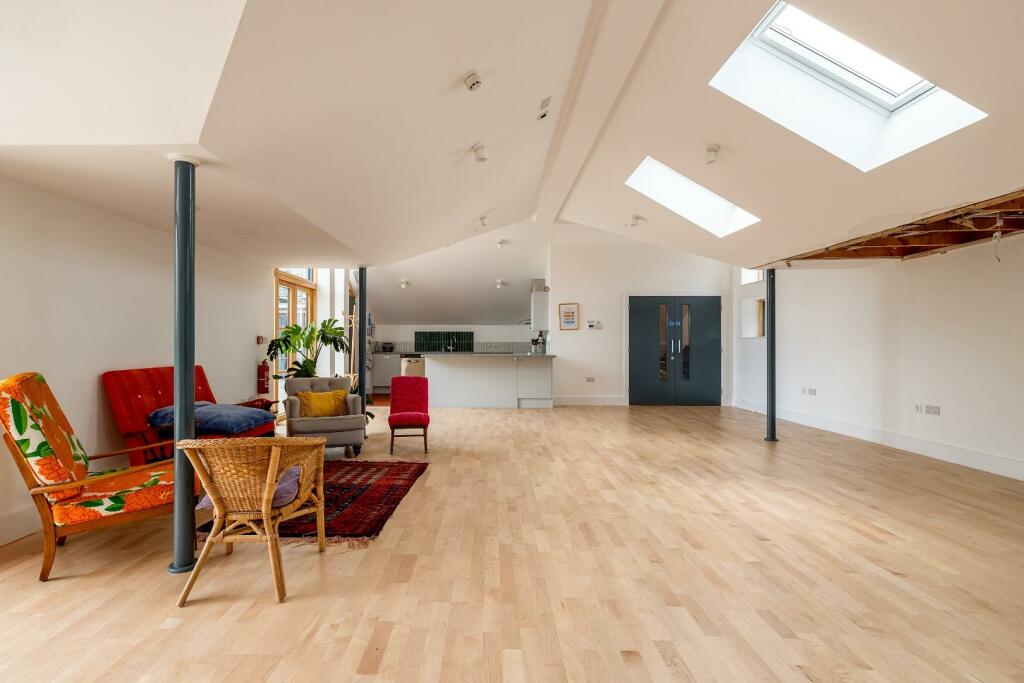 Additional image 26 of Water Lillies, Kings Weston