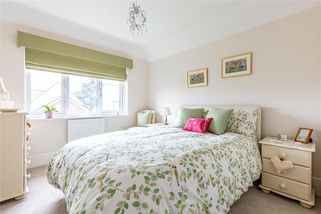 Additional image 11 of Deane Close, Frenchay, Bristol, Gloucestershire, BS16