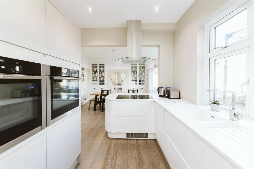 Additional image 23 of St. Albans Road | Westbury Park